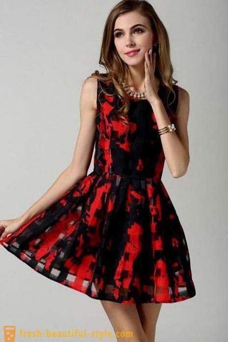 Sort kjole med røde: stilarter, hvad de skal bære