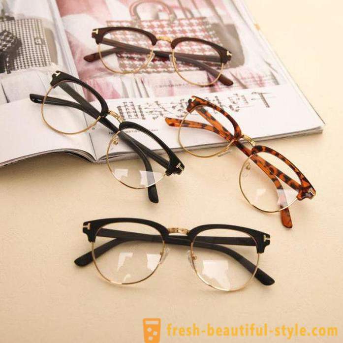 Branding briller med klart glas: funktioner, modeller og anmeldelser