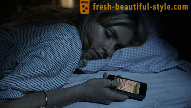 Forskere har opdaget, hvorfor du ikke kan sove med din smartphone