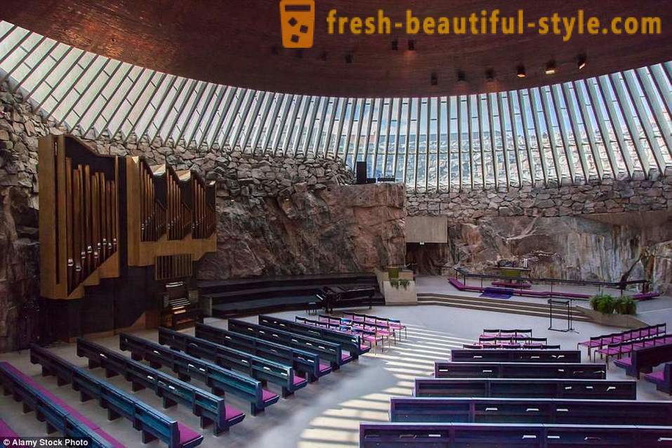 Fra underjordiske kapeller til futuristiske katedraler: 15 af de mest usædvanlige kirker i verden