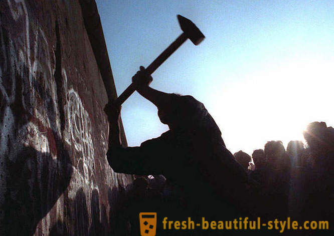 Faldet af Berlinmuren