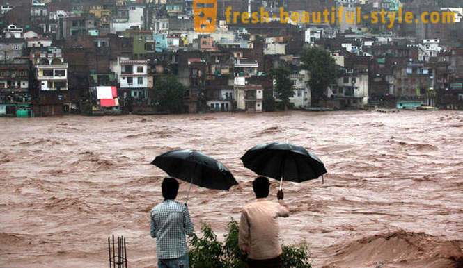 Historisk oversvømmelser i Indien og Pakistan