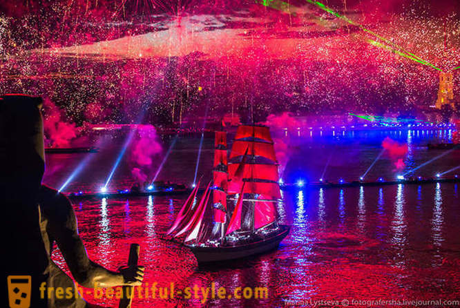 Som nævnt Scarlet Sails 2014 St. Petersburg