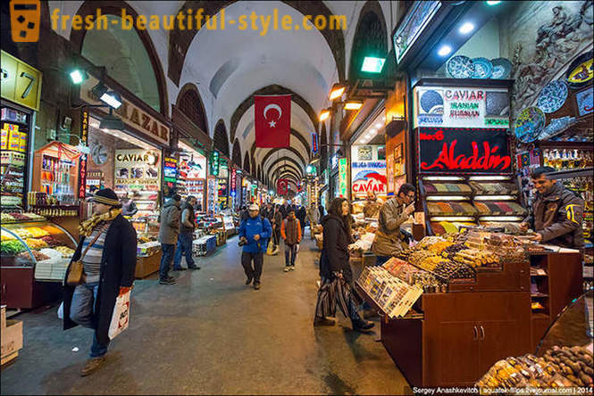 Marked Walk krydderier i Istanbul