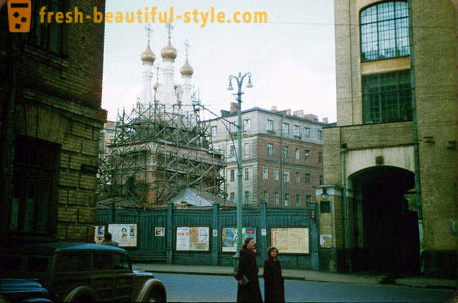 Moskva, 1956, i fotografierne af Jacques Dyupake