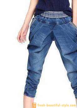 Fra hvad de skal bære knickers jeans?