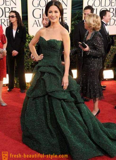 Aften grøn kjole på gulvet