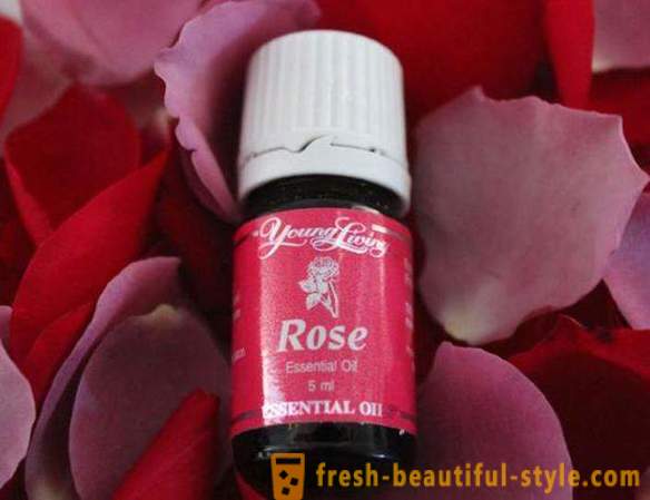 Essential rosenolie: ansøgning, hjemmelavet opskrift anmeldelser