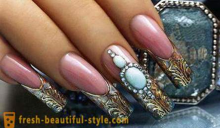 Flydende perler på dine negle. unikke manicure