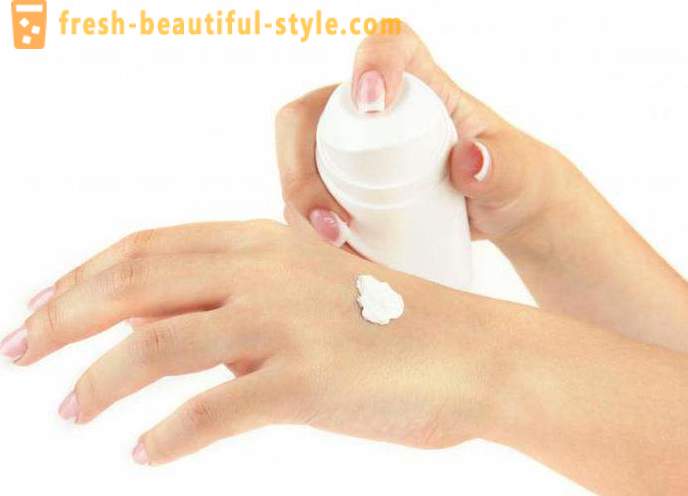 Tør hud af hænder: Forårsager. Meget tør hud, hvad man skal gøre?