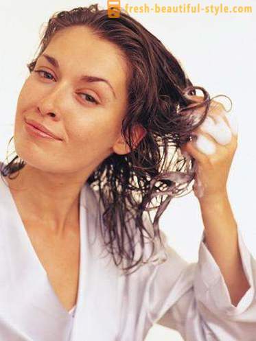 Mousse til hår: hvordan man vælger og hvilken en der er bedre? Maling-mousse hår mousse til styling og volumen: kundeanmeldelser og tips stylister